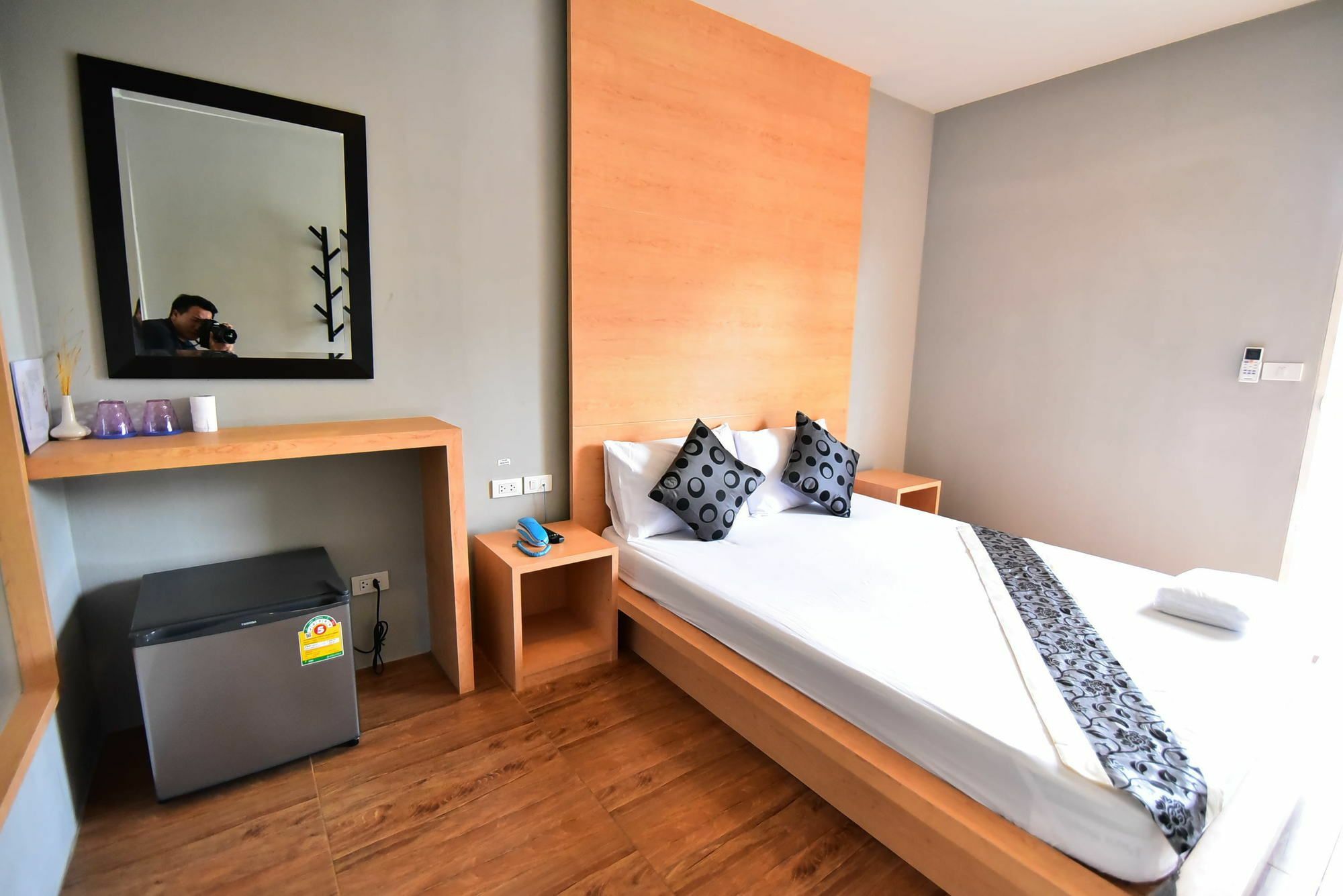 Love Box Resort Банкок Екстериор снимка